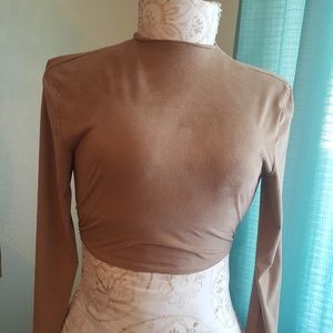 🚨sale Windsor suede crop top